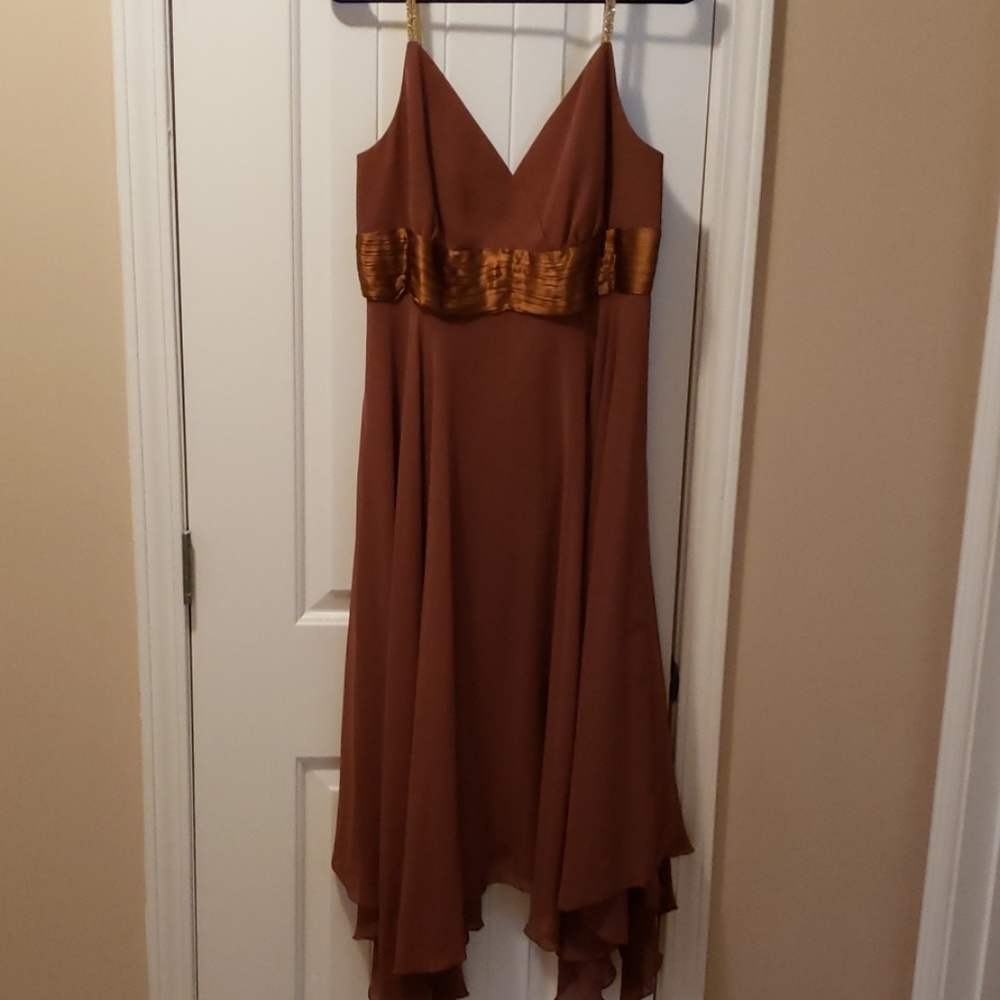 Formal dress never worn